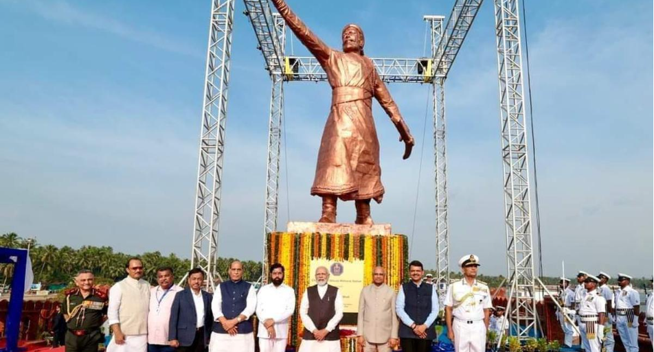 Contractor Faces FIR After Shivaji Statue Collapse