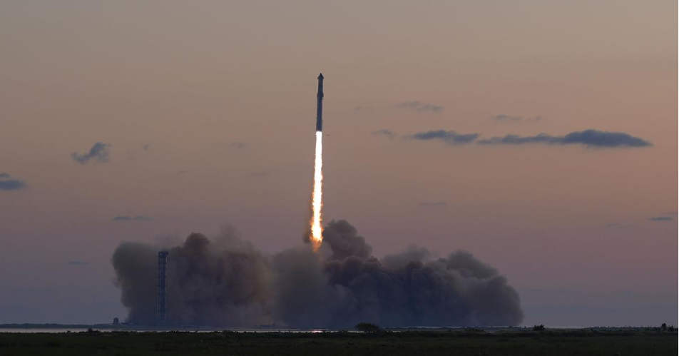 SpaceX Pulls Off Rare Booster Catch at Launch Pad