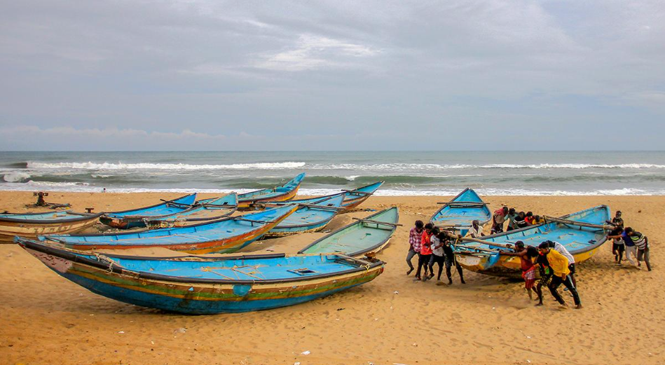 Cyclone Dana Sparks Travel Chaos in Bengal, Odisha